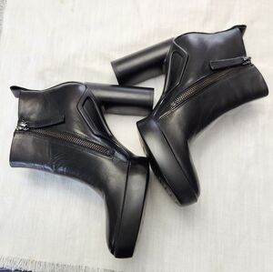 ECCO Shape Sculpted Motion 75 Ankle Boot US Womens Black Size 6